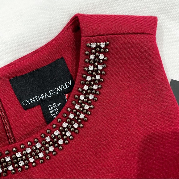 Top - Picture 2 of 3